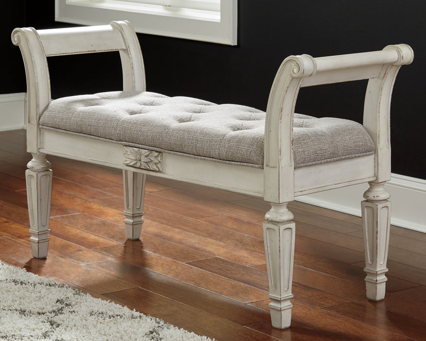 Ashley Express - Realyn Accent Bench