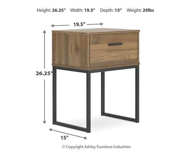 Ashley Express - Deanlow Queen Panel Headboard with 2 Nightstands