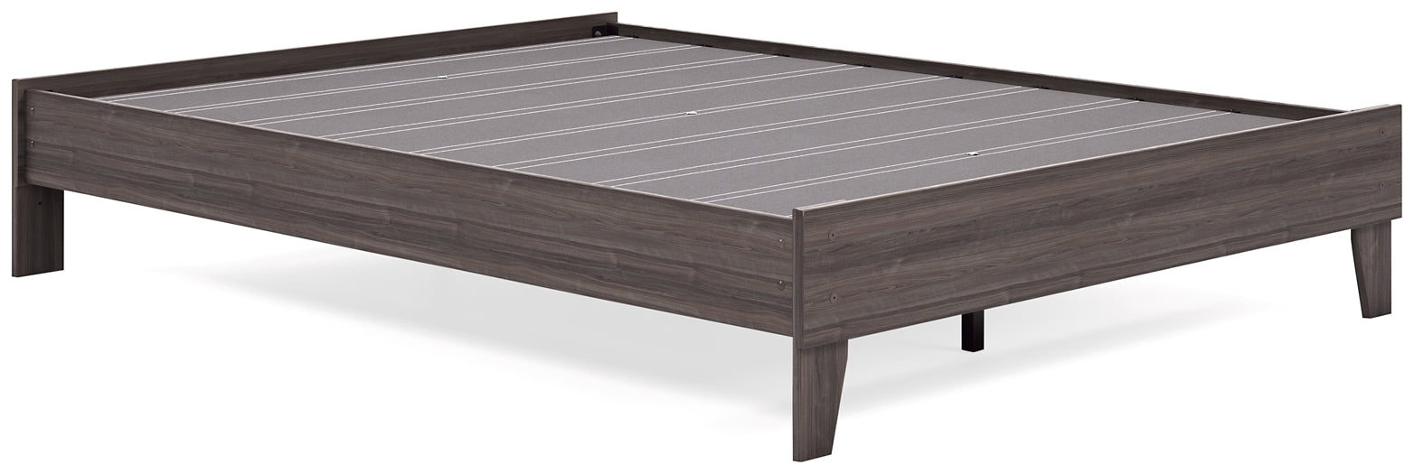 Ashley Express - Brymont Queen Platform Bed with 2 Nightstands